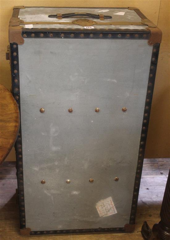 Galvanised metal trunk